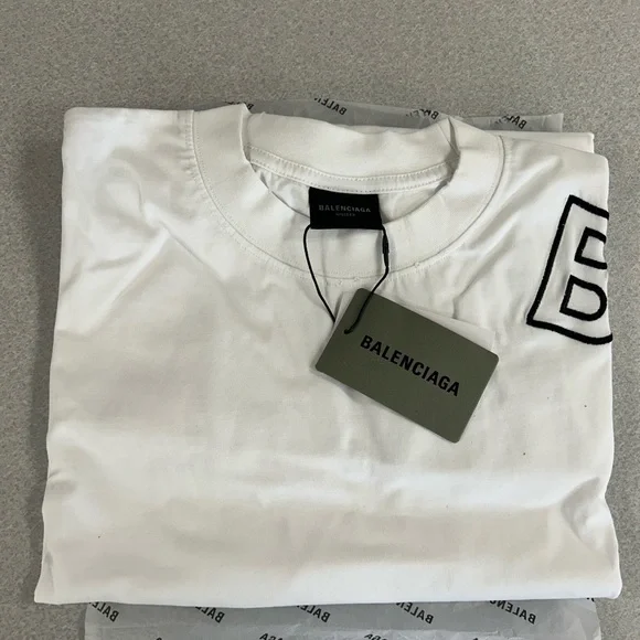 Balenciaga Oversized BB Logo Long Sleeve Shirt White/Black – Size L (Fits XXL) - Picture 4 of 15